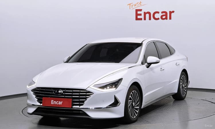 Sonata Hybrid (DN8)