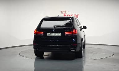 X5 (F15)
