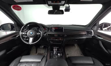 X5 (F15)