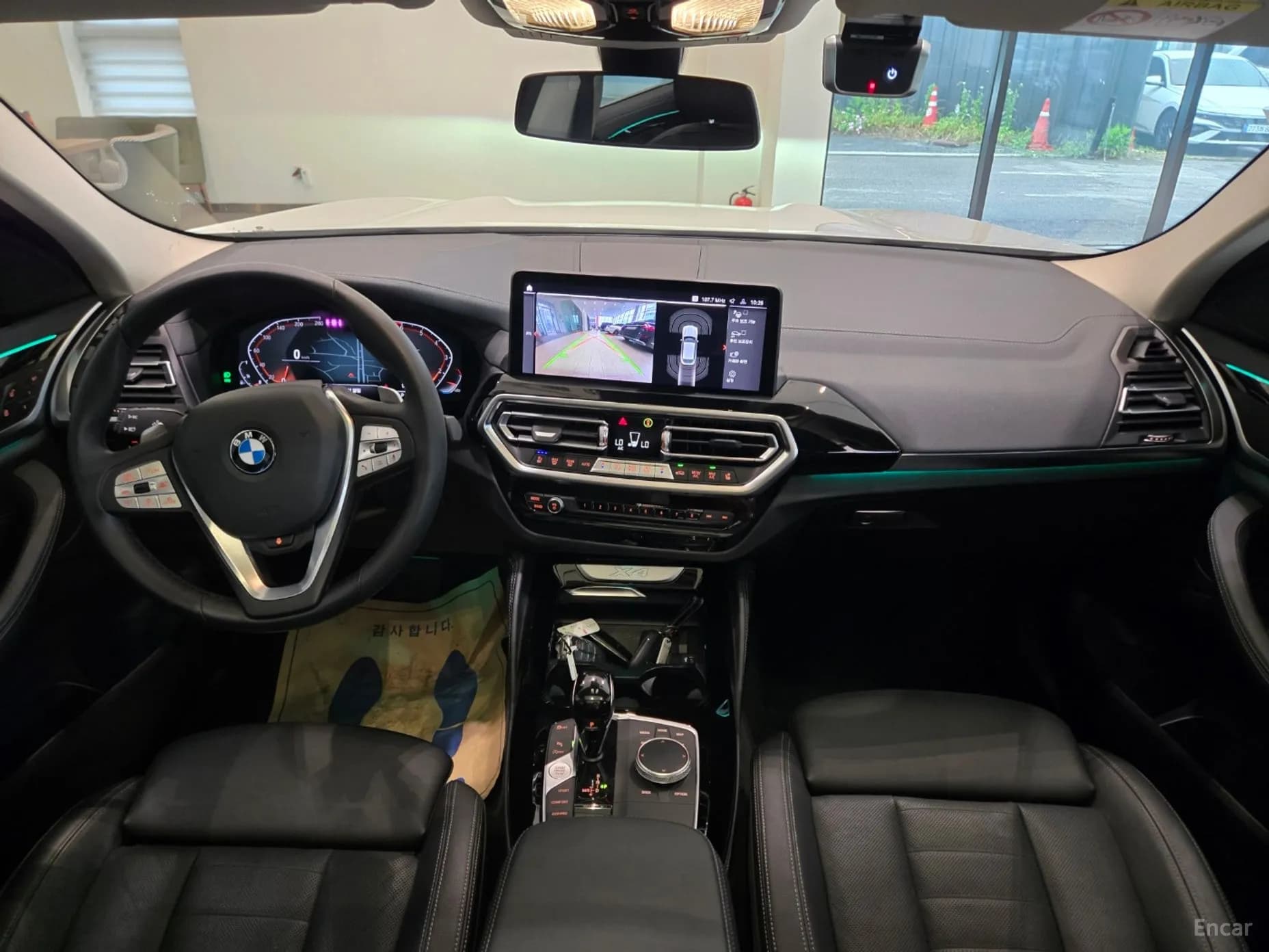 X4 (G02)