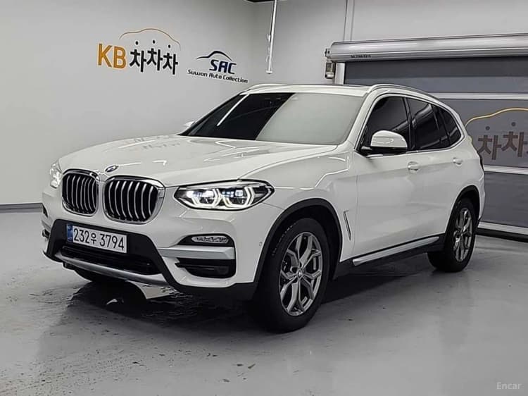 X3 (G01)