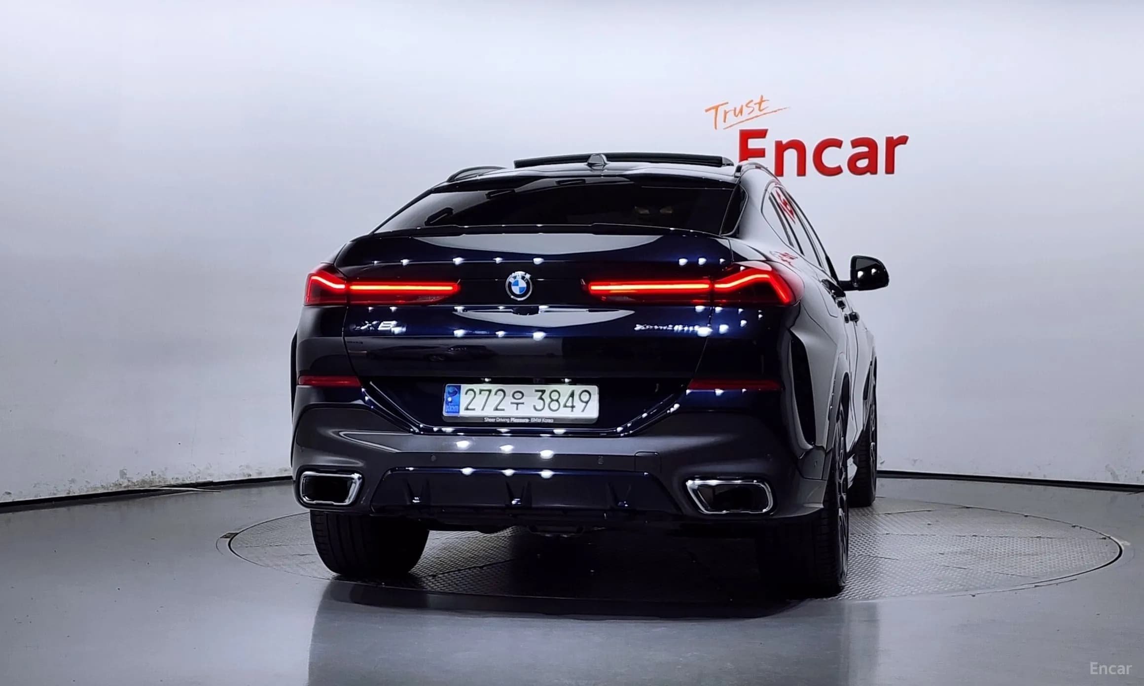 X6 (G06)