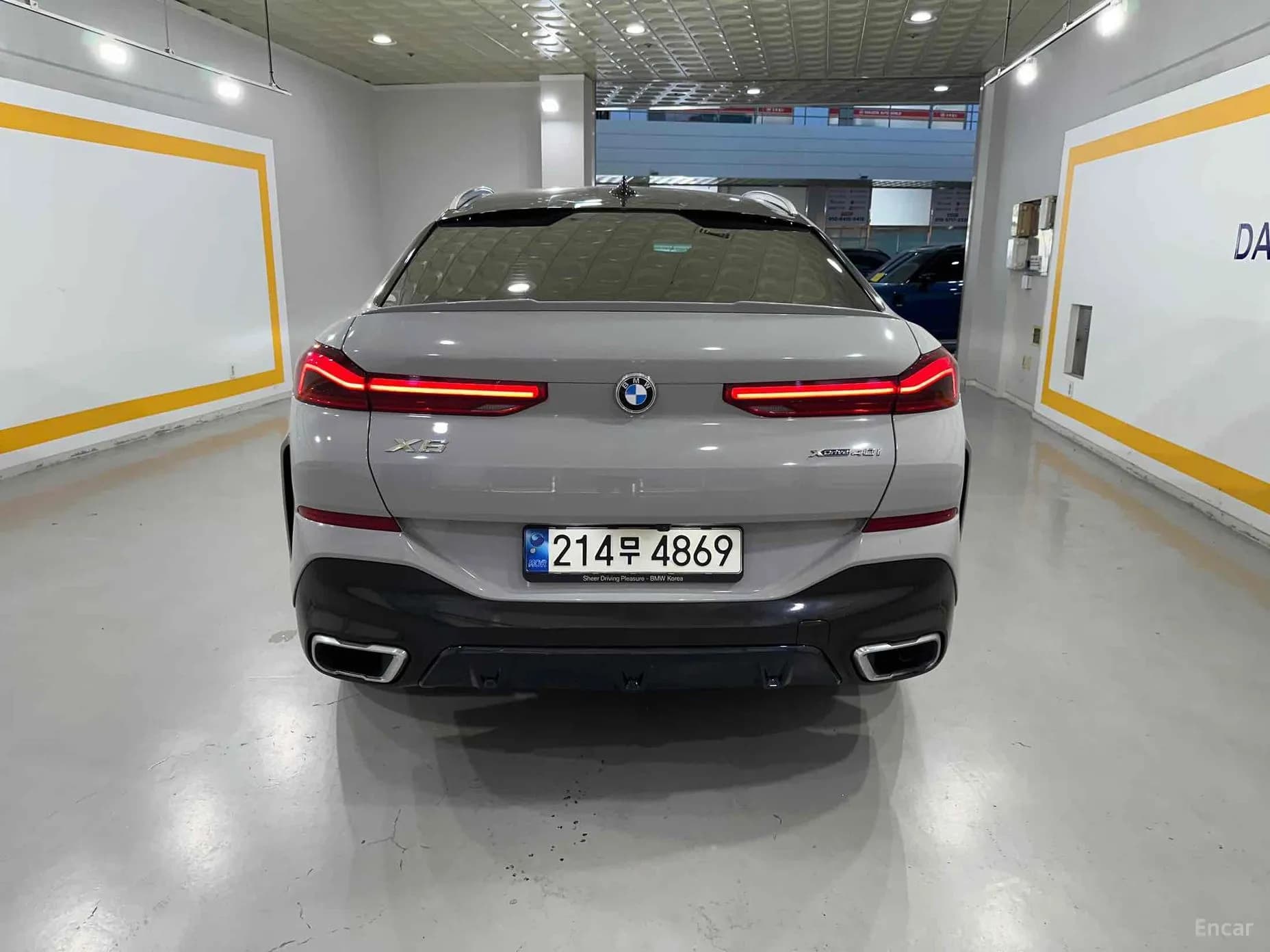 X6 (G06)