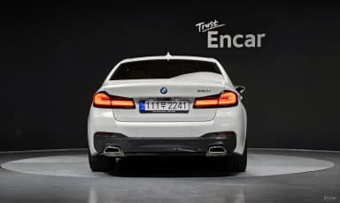 5 Series (G30)
