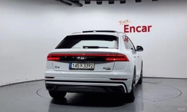 Q8 (4M)