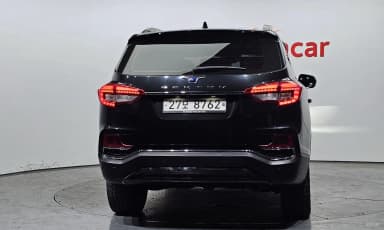G4 Rexton