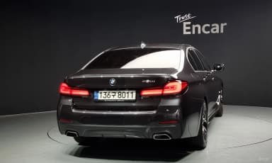 5 Series (G30)