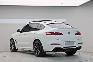 X4M (G02)