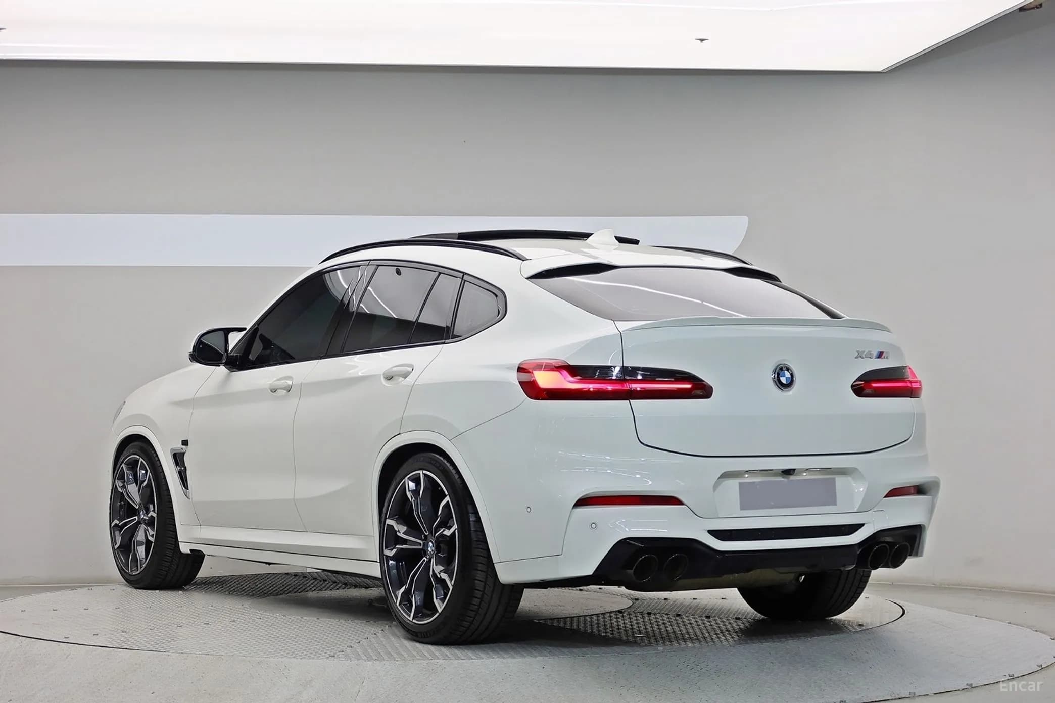 X4M (G02)