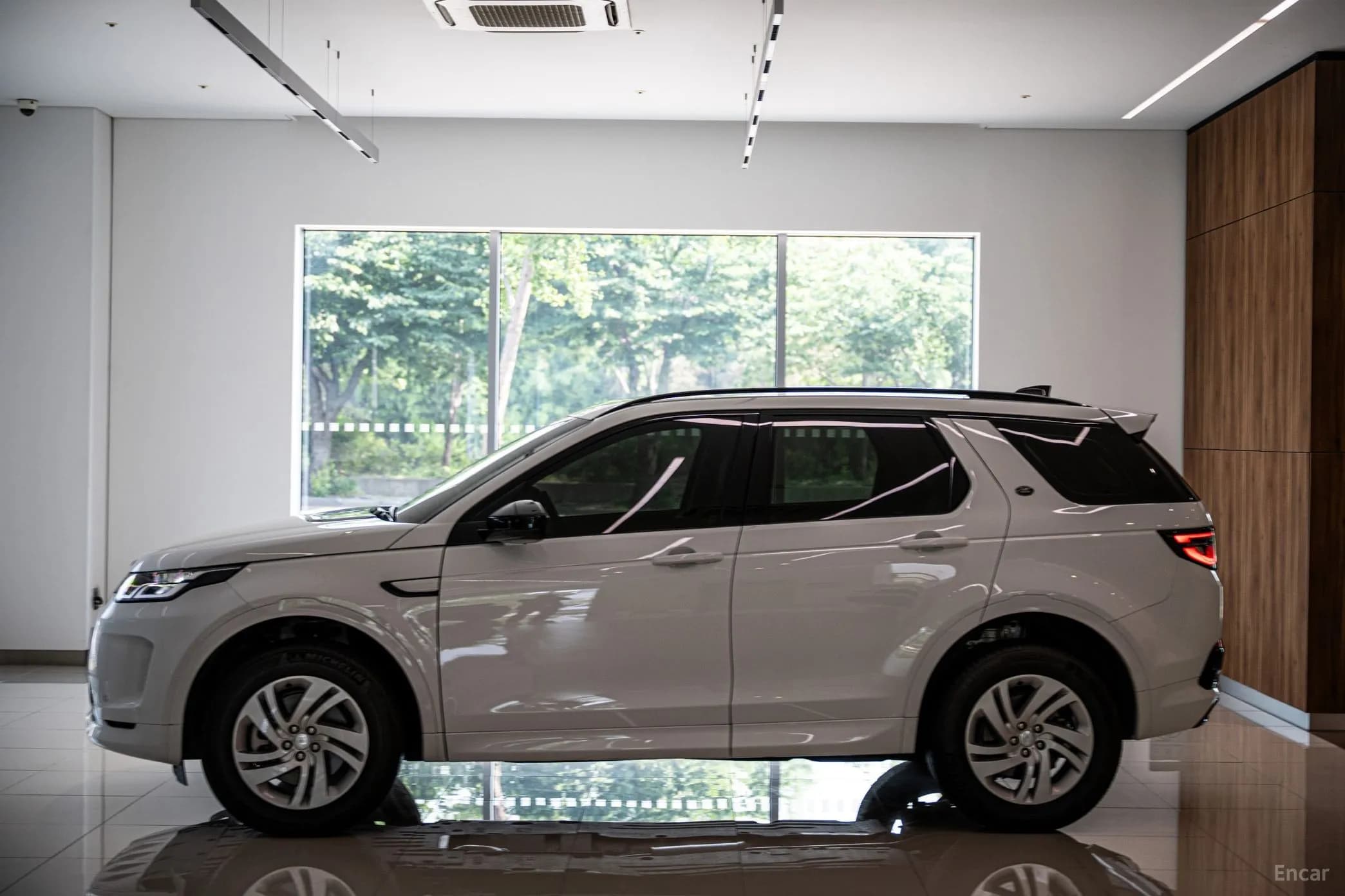 Discovery Sports