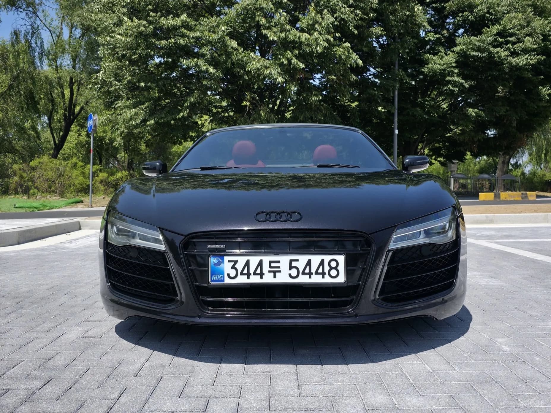 R8