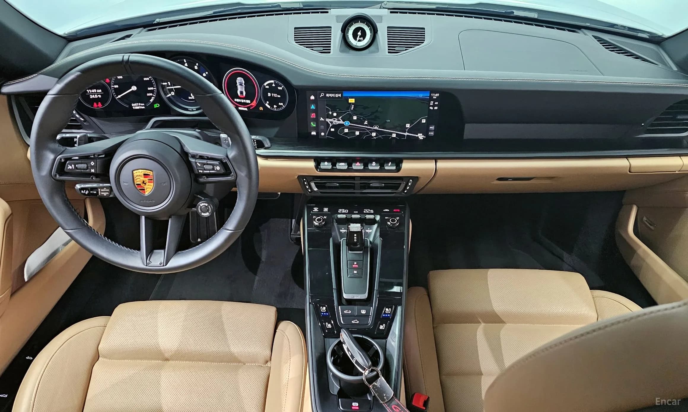 911 (992)