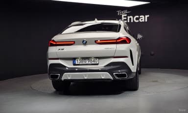 X6 (G06)