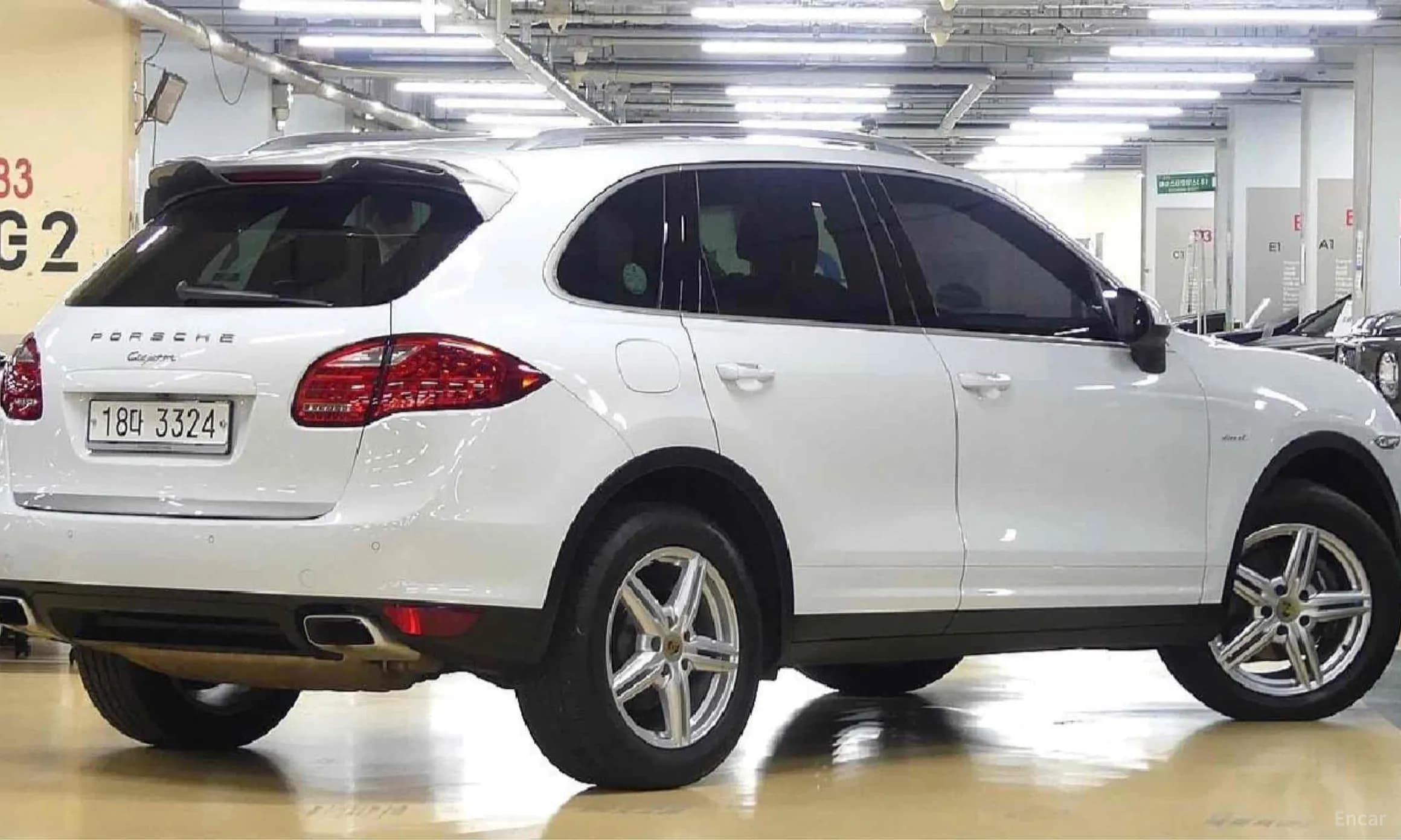 New Cayenne