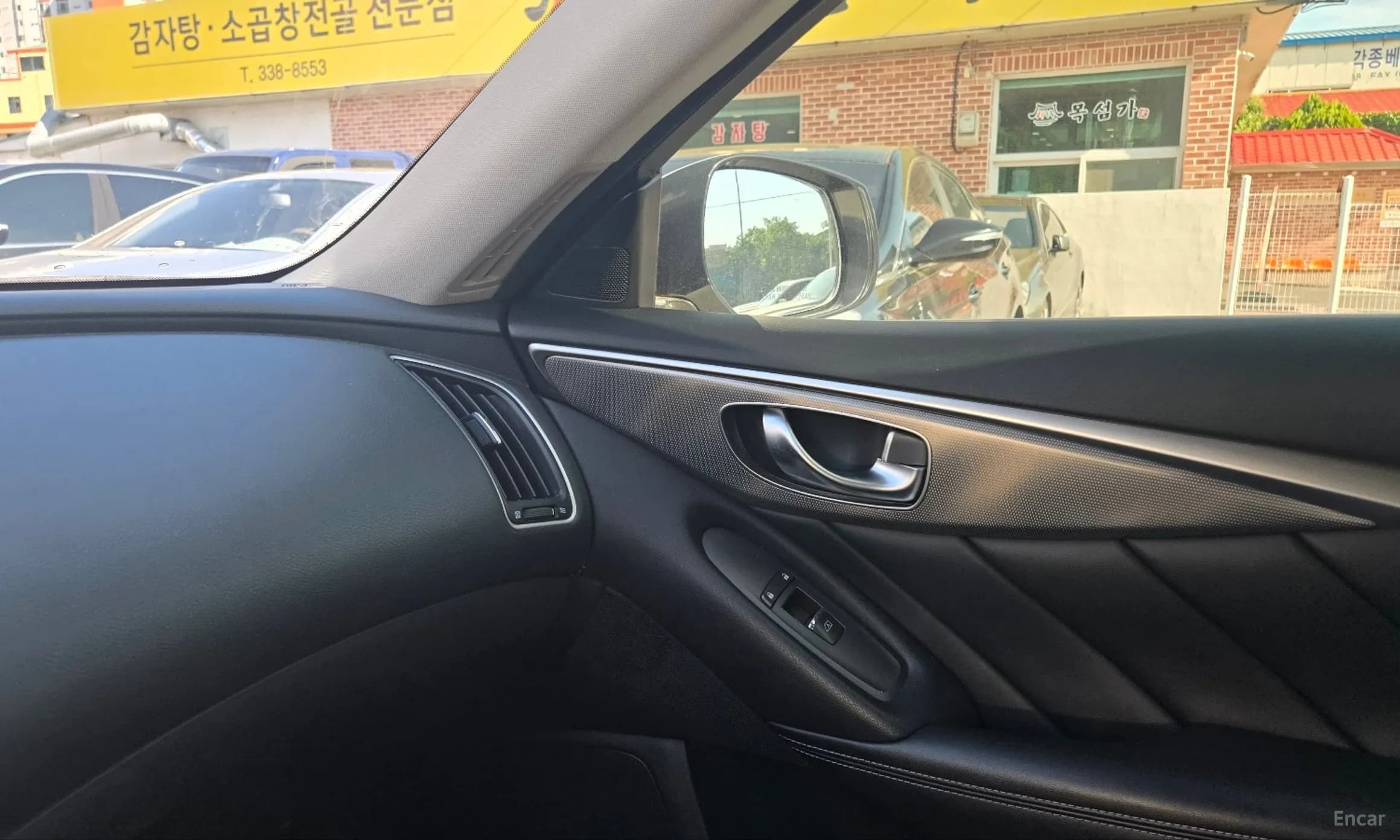 Q50