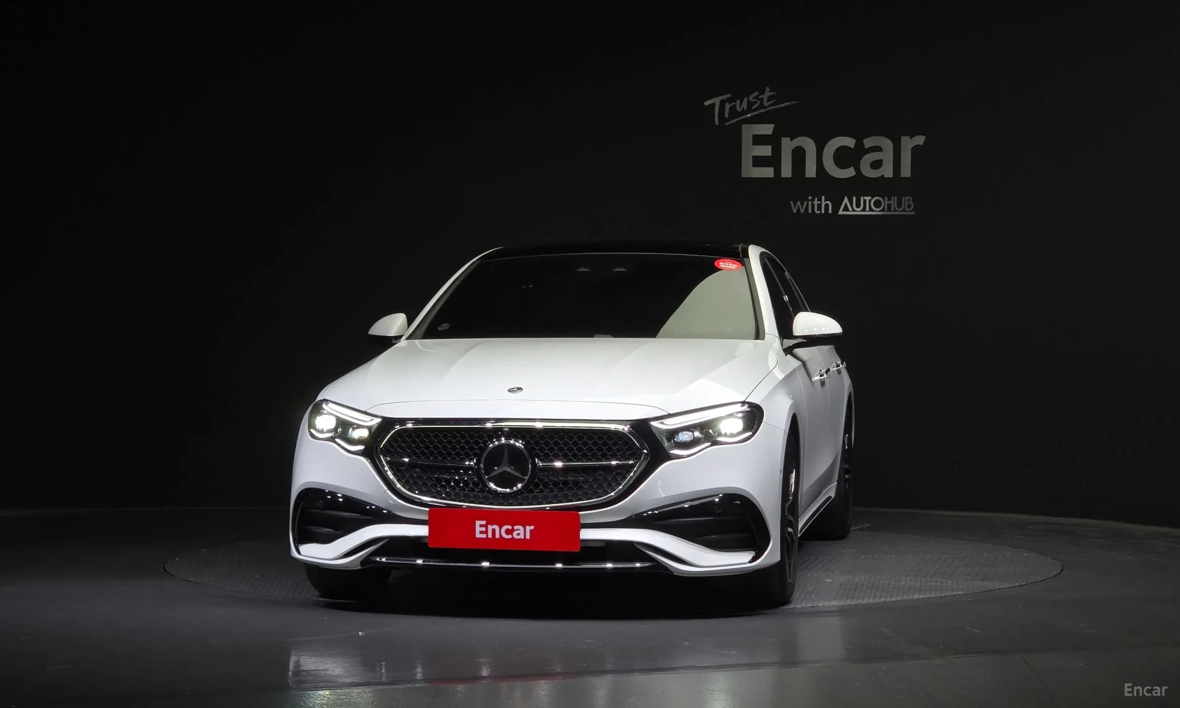 E-Class W214