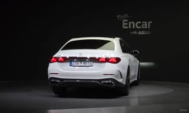 E-Class W214
