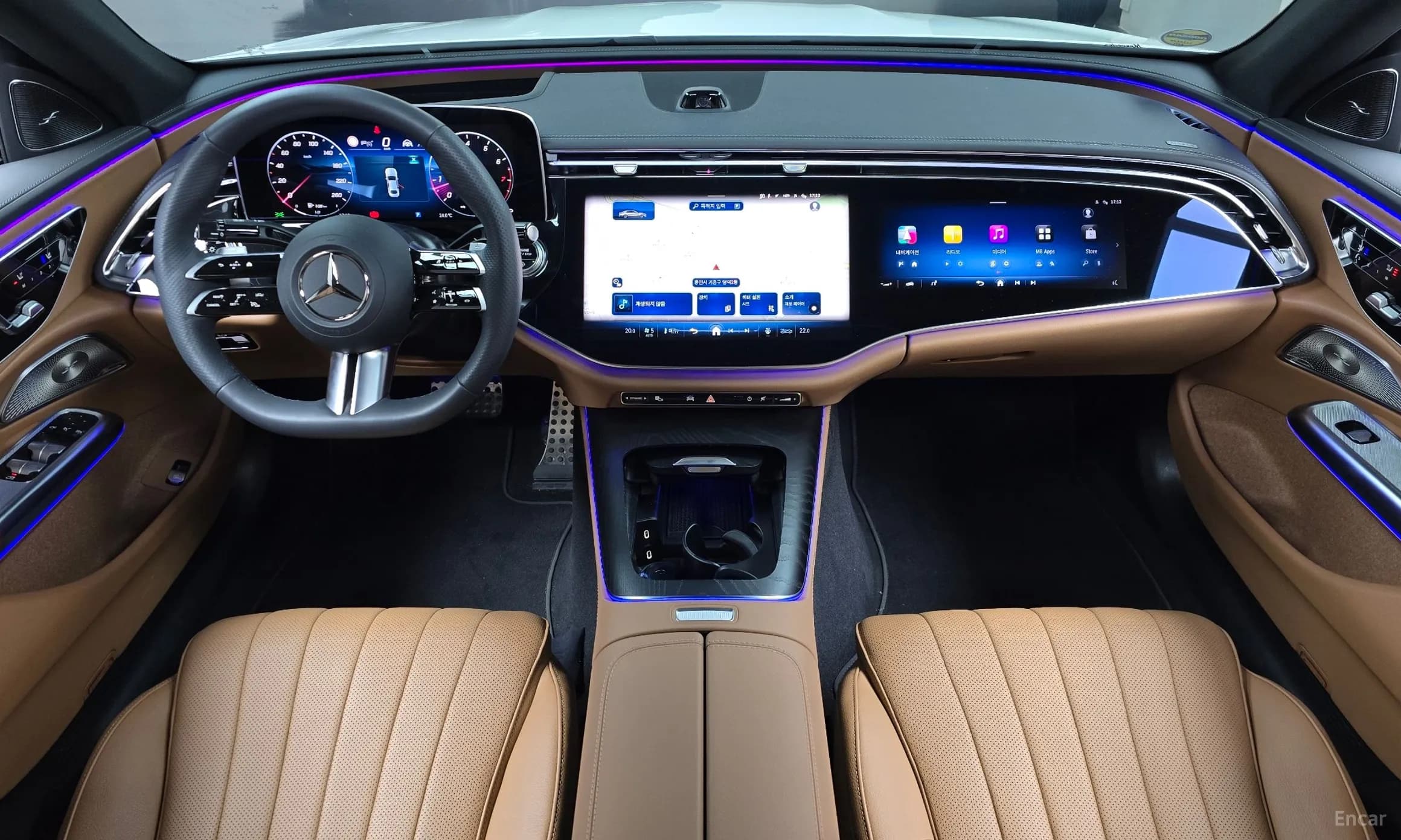 E-Class W214