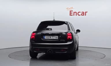 Cooper S