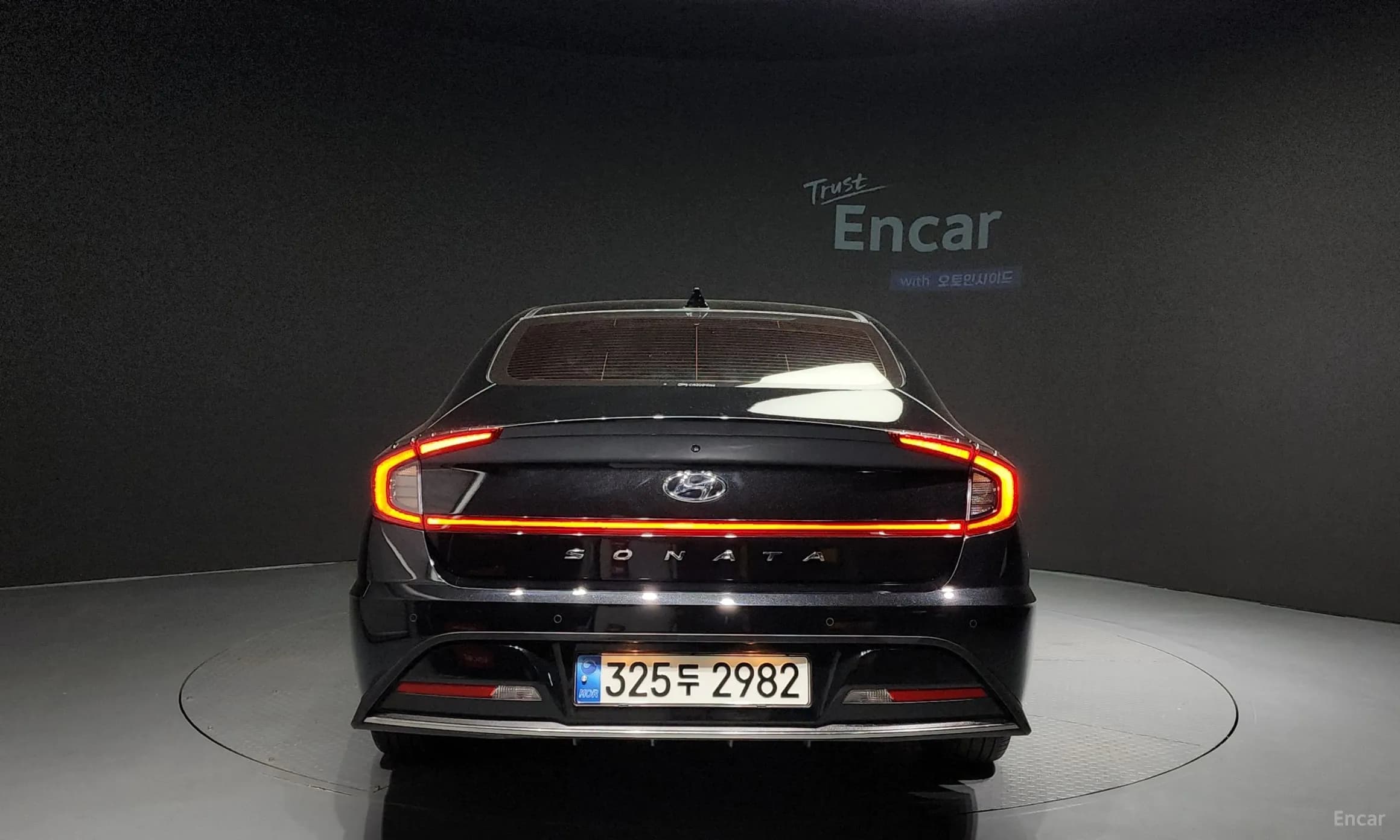 Sonata Hybrid (DN8)