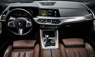X6 (G06)