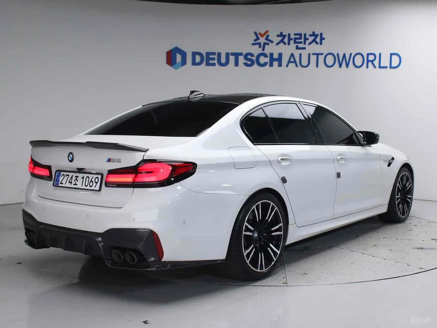 M5 (F90)