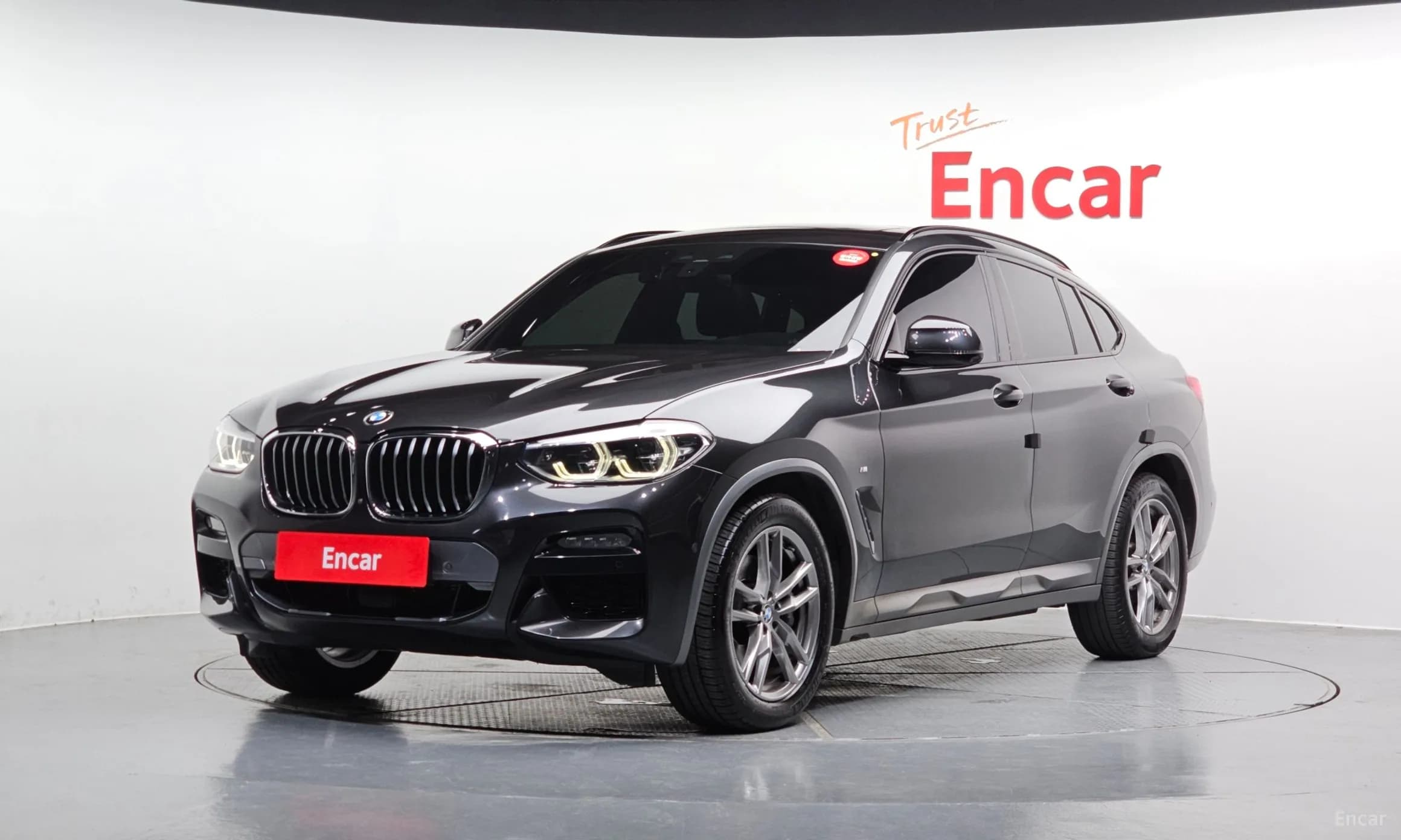X4 (G02)