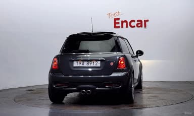 Cooper S