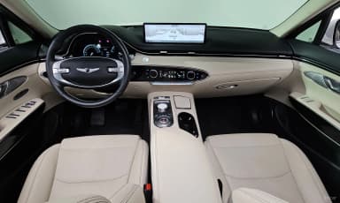 GV70