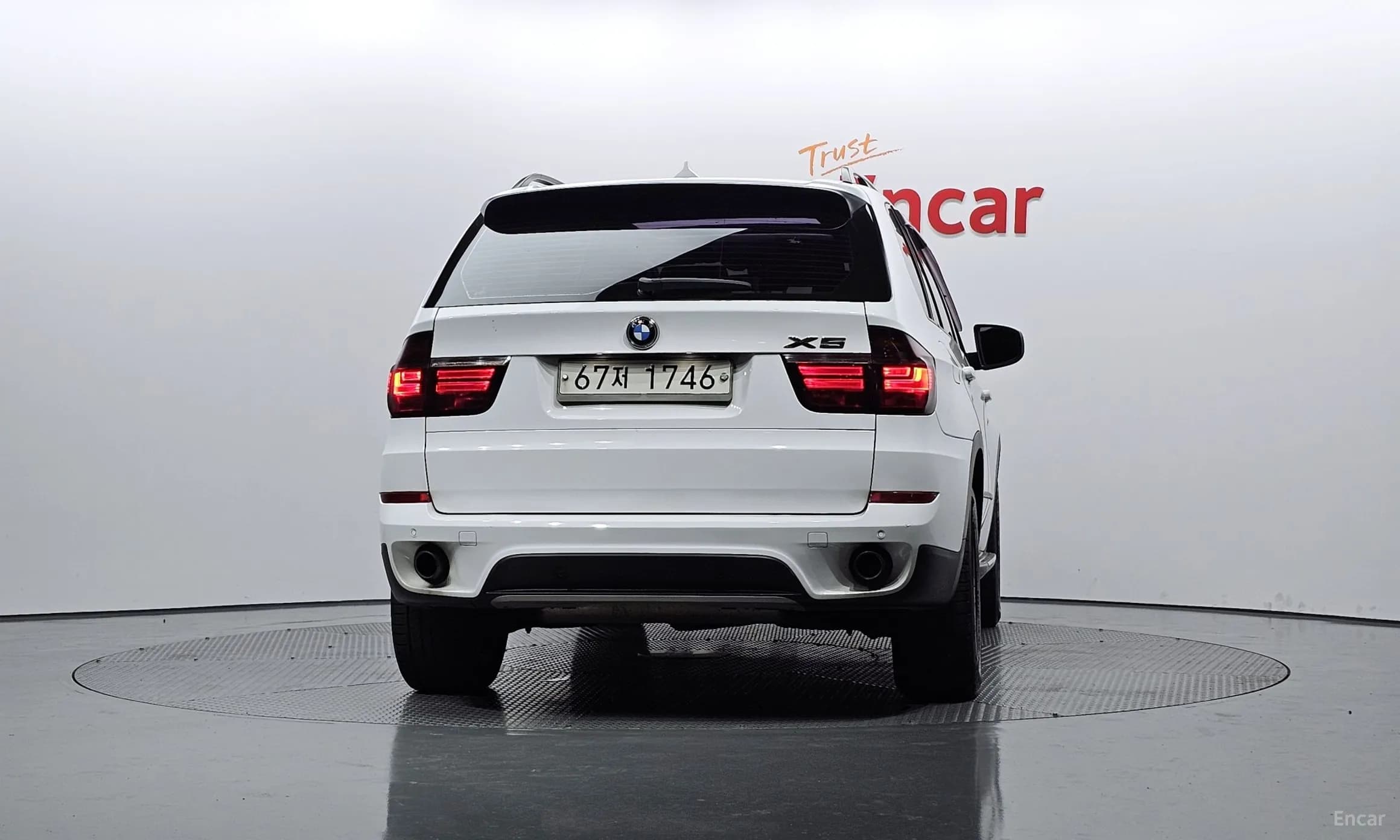 X5 (E70)