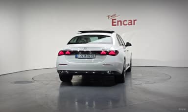 E-Class W214