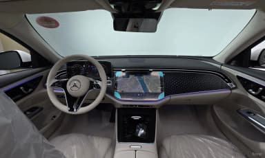 E-Class W214