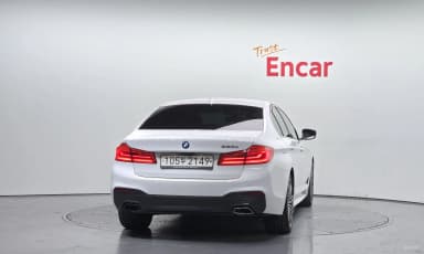 5 Series (G30)