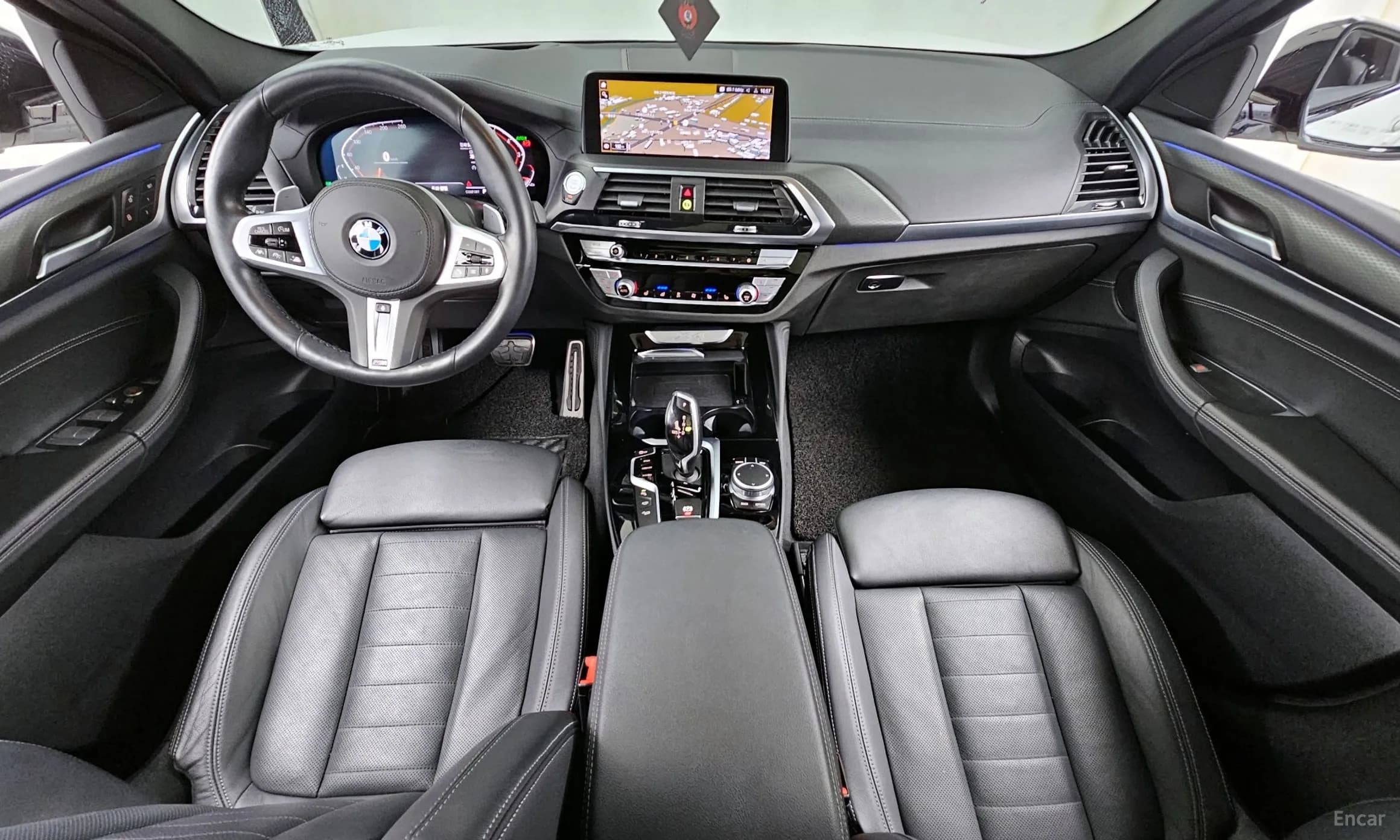 X4 (G02)