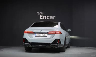 5 Series (G60)