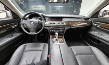 7 Series (F01)