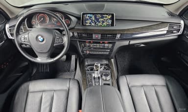 X5 (F15)