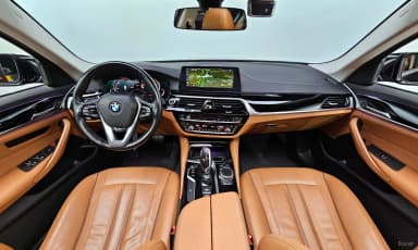 5 Series (G30)