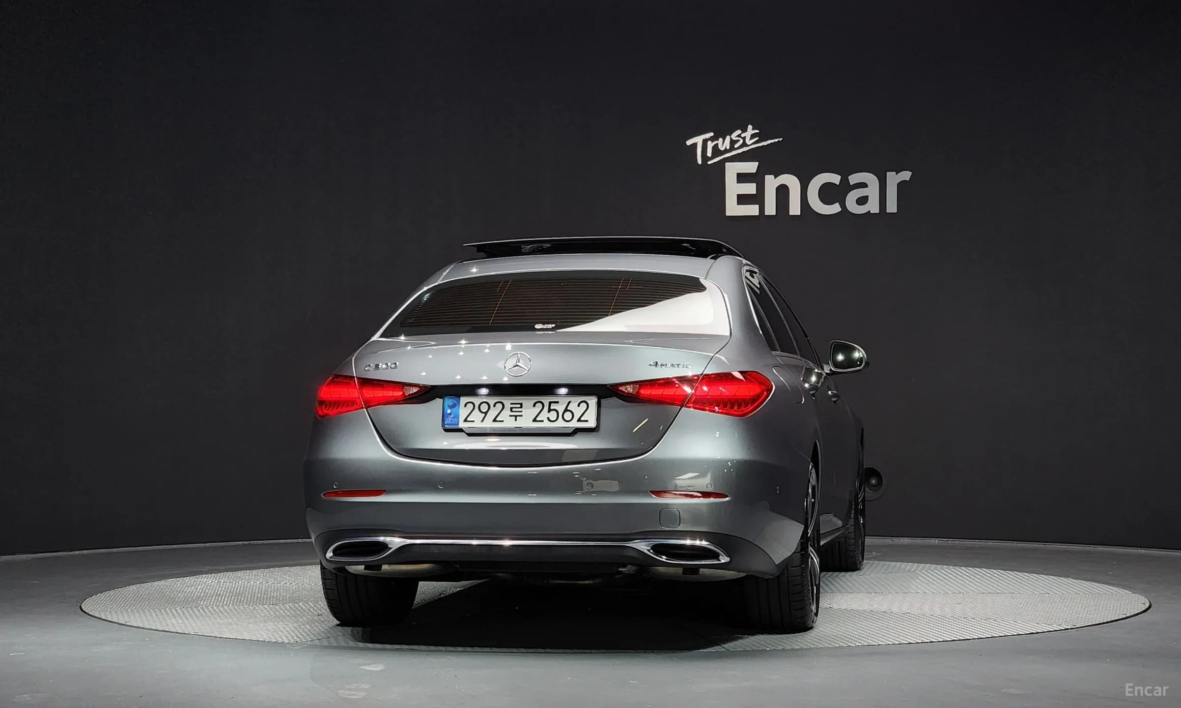 C-Class W206