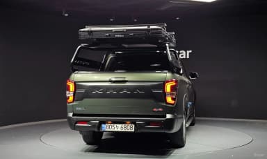 Rexton Sports Khan