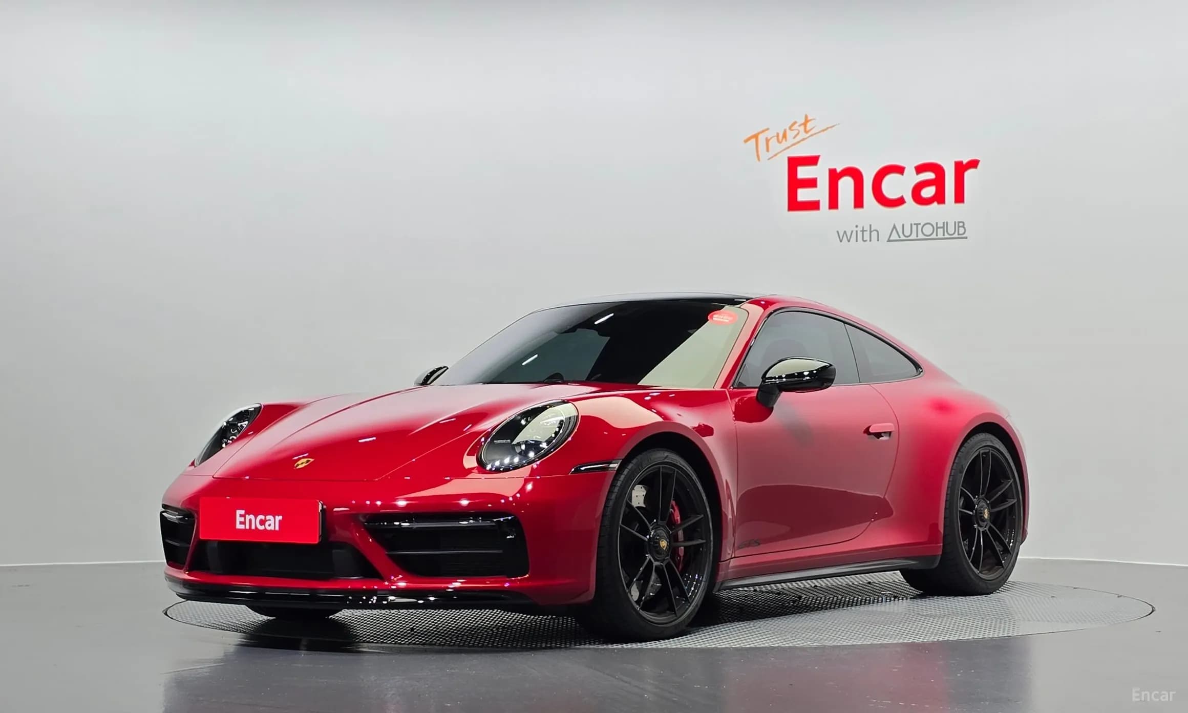 911 (992)