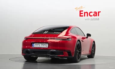 911 (992)