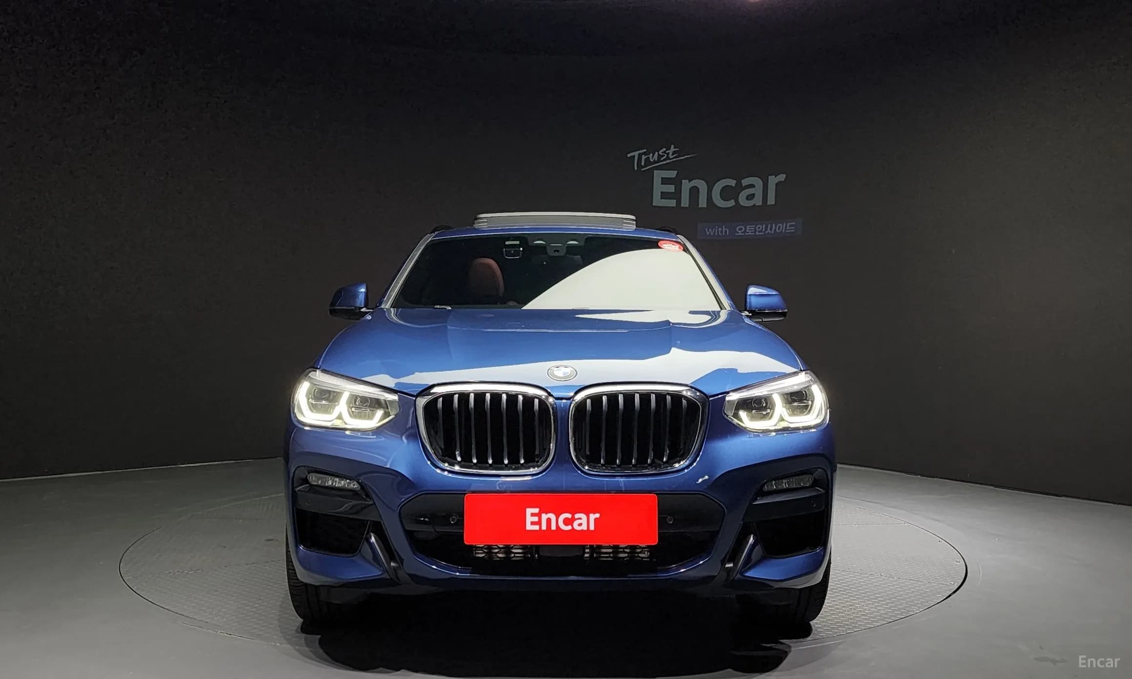X4 (G02)