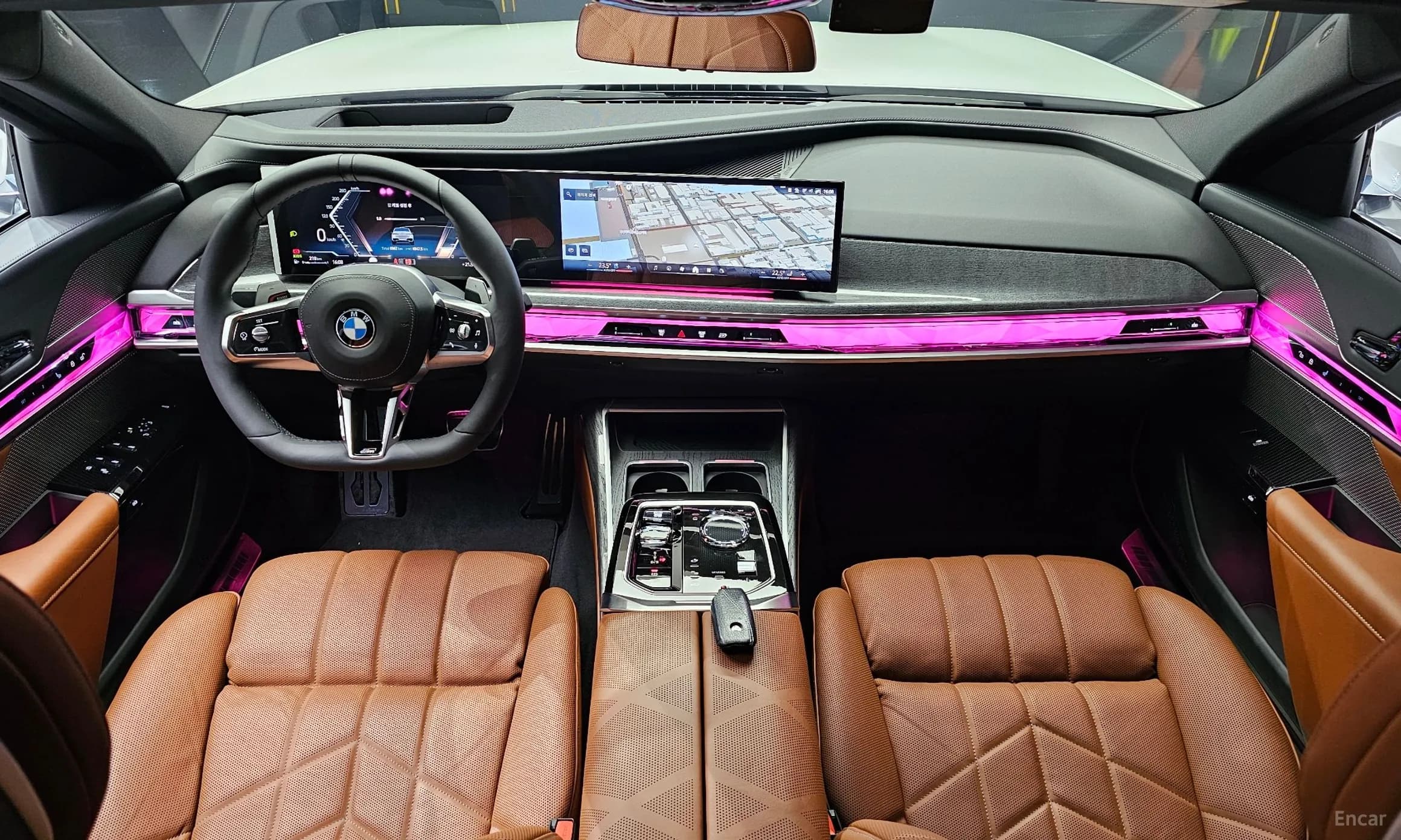7 Series (G70)