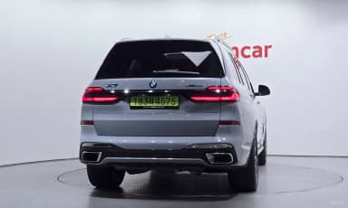 X7 (G07)