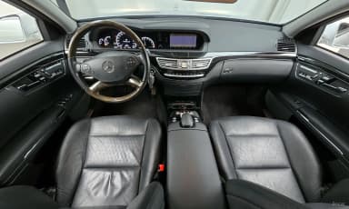 S-Class W221