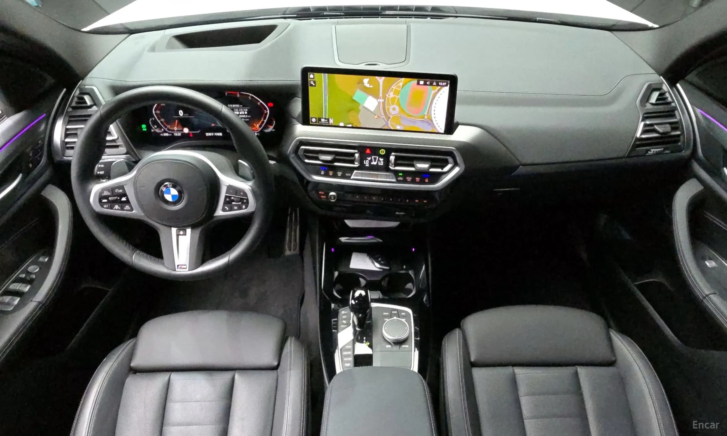 X3 (G01)