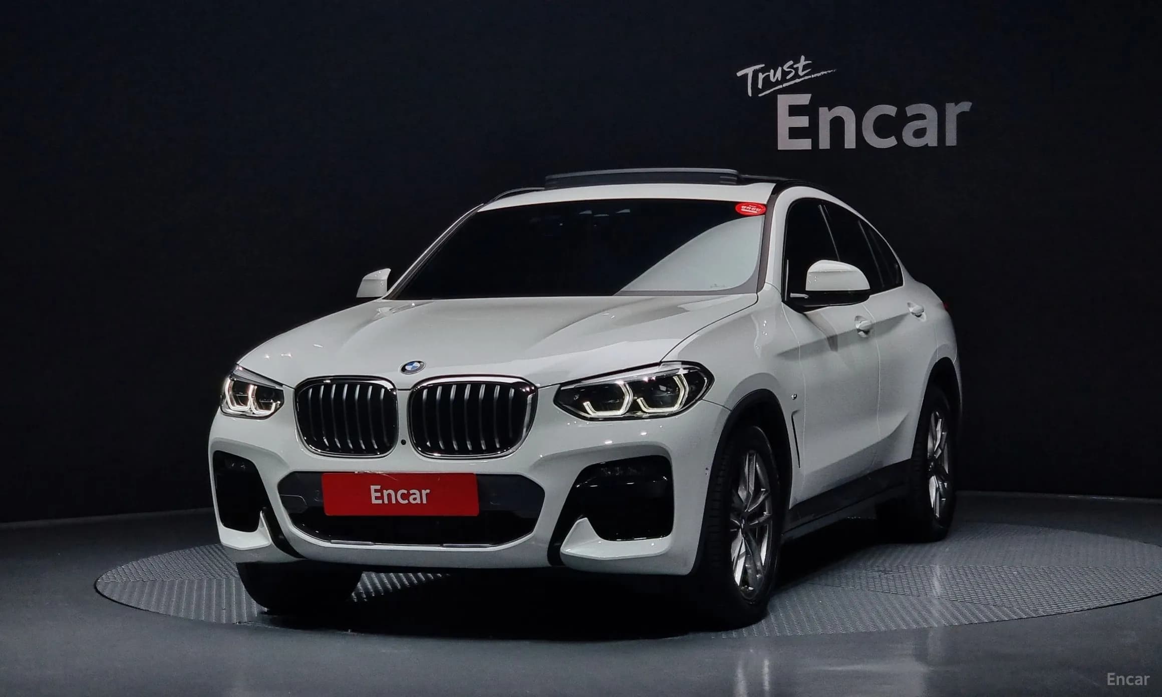 X4 (G02)