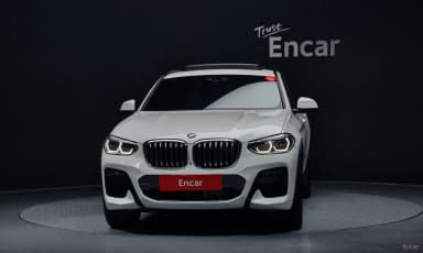 X4 (G02)