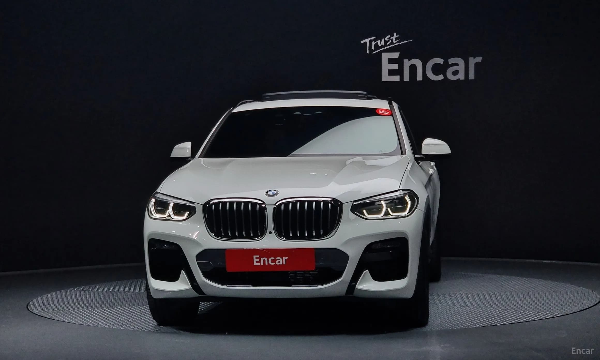 X4 (G02)
